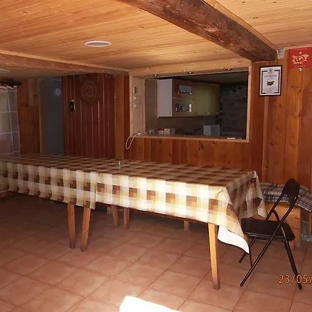 Branimirovata House * Aprilți