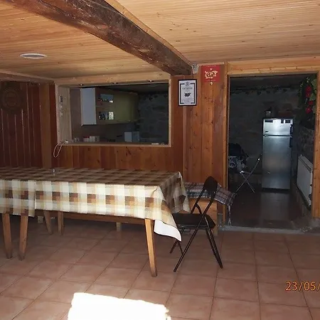 Branimirovata House Aprilți
