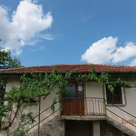 Branimirovata House Aprilți